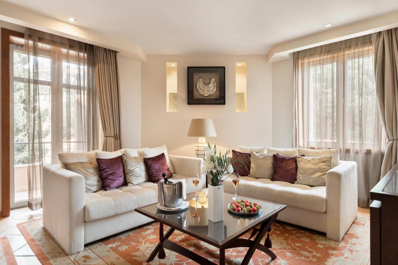 Tiara Yaktsa Cote D'azur 5*