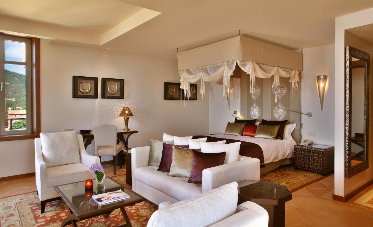 Hotel Tiara Yaktsa Cote D'azur